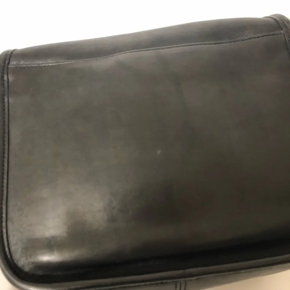 COACH 9170 classic shoulder bag black leather vintage flap saddle bag